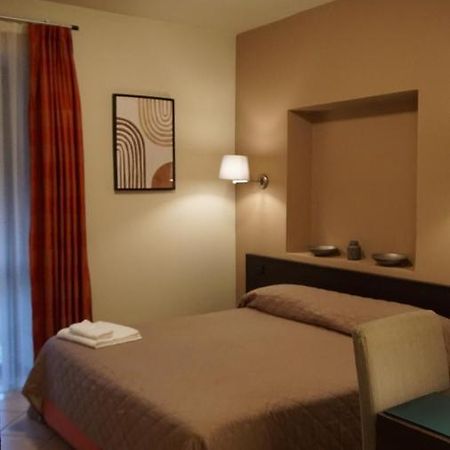 Hotel Del Corso Боргоманеро Экстерьер фото